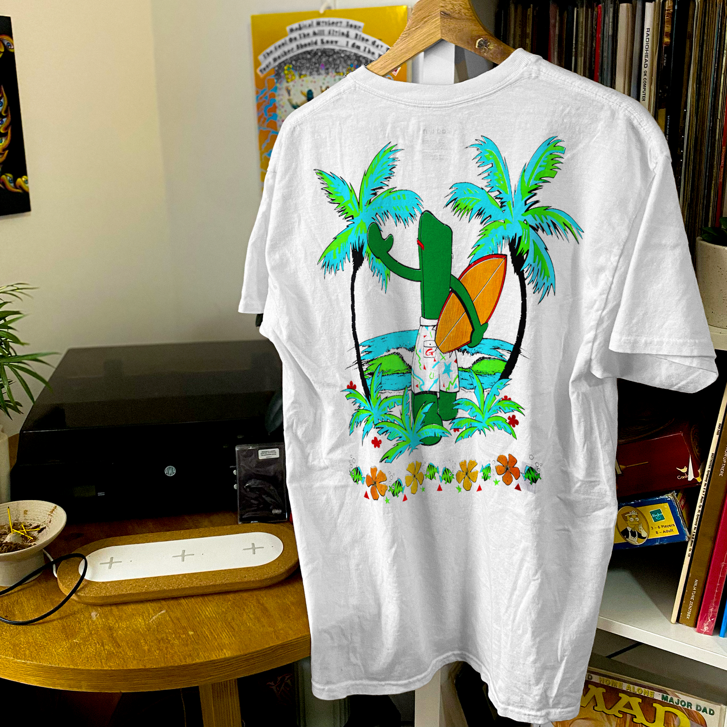 RETRO 1986 'GUMBY BEACH' WHITE T-SHIRT