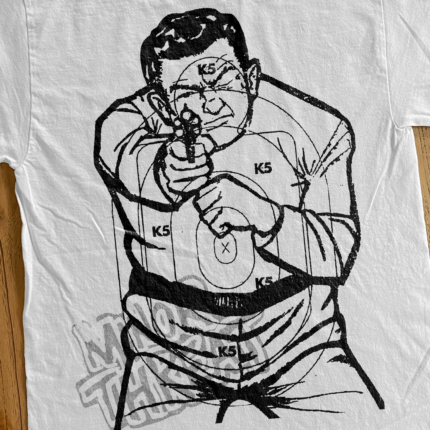 RETRO 'MINOR THREAT' GUNMAN WHITE T-SHIRT