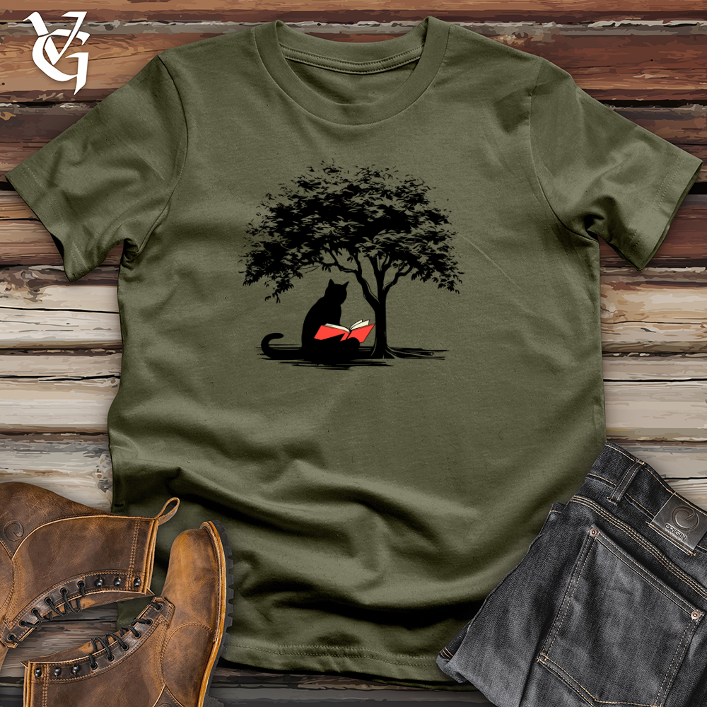 Retro Tree Reading Black Cat Cotton Tee