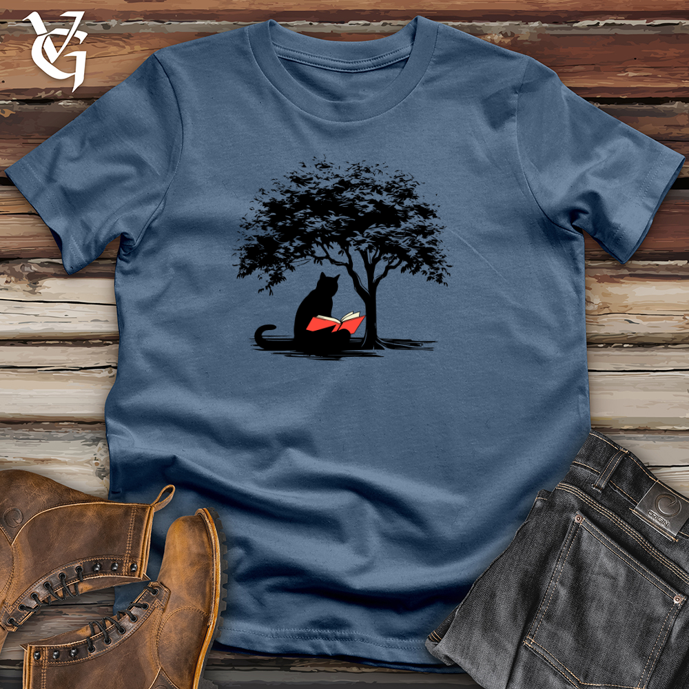 Retro Tree Reading Black Cat Cotton Tee