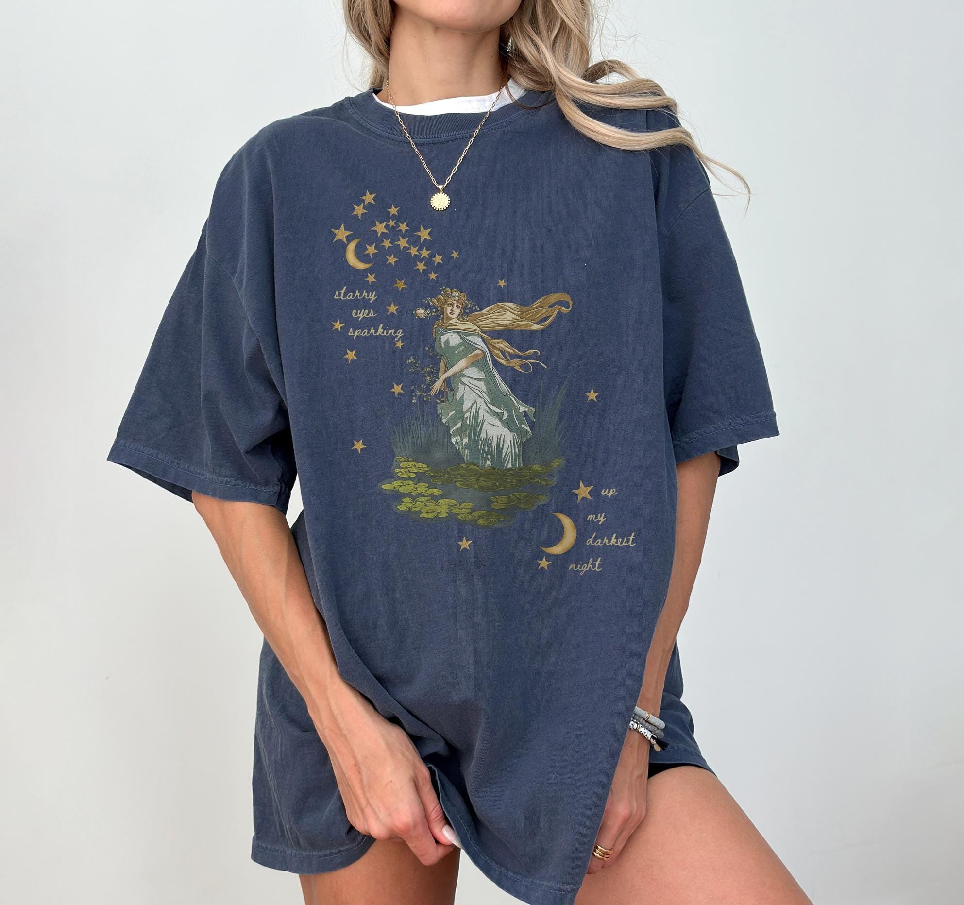 Starry Eyes Vintage Celestial Moon Stars Reputation Unisex T-shirt, Sweatshirt, Hoodie (1)