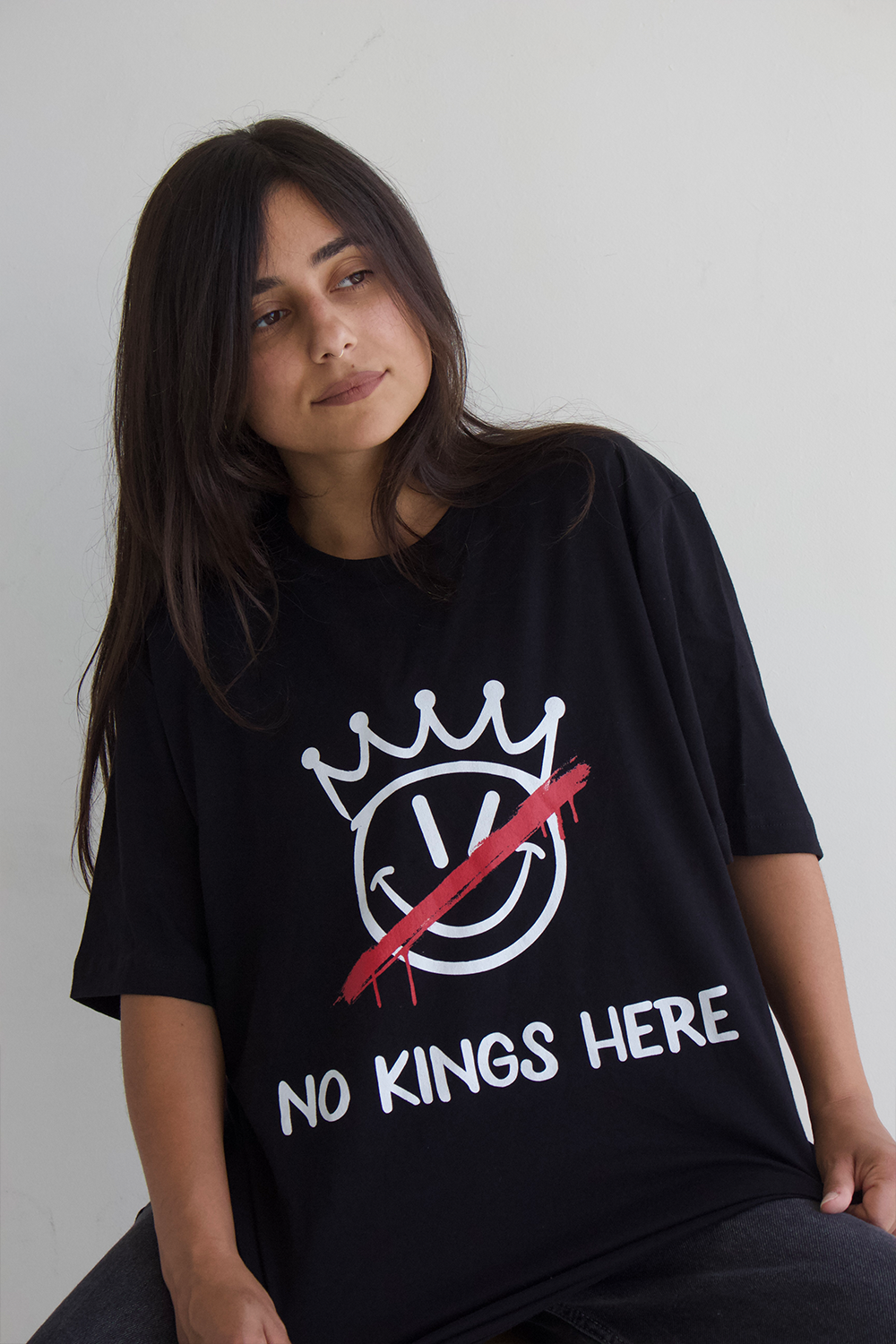 No Kings Here T-Shirt (Black) Hoodie, Sweatshirt | CiraTrend.com (Image 5)