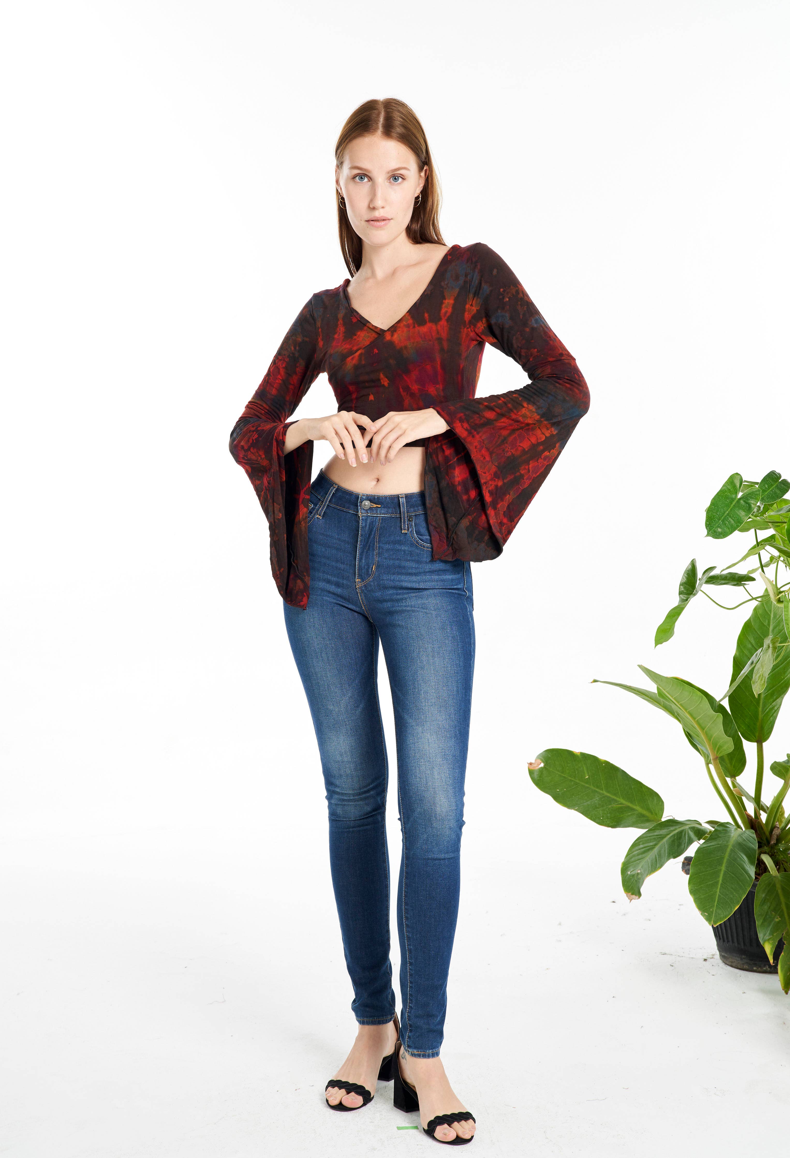 Long-Sleeves Crop Top (TH-1795)