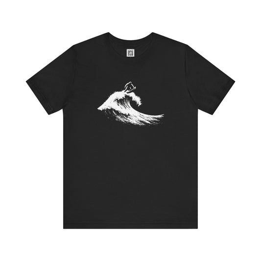 Wave Graphic Tee
