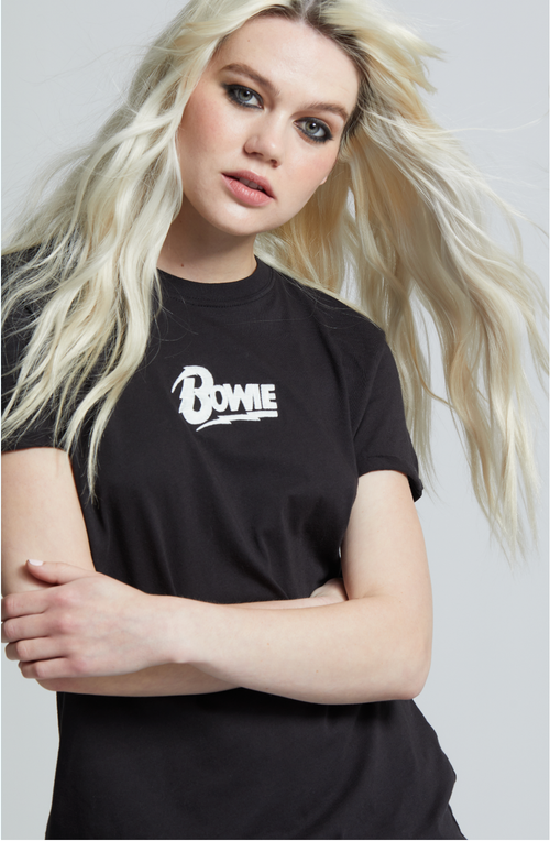 200027 - 730 Bowie White Embroidery