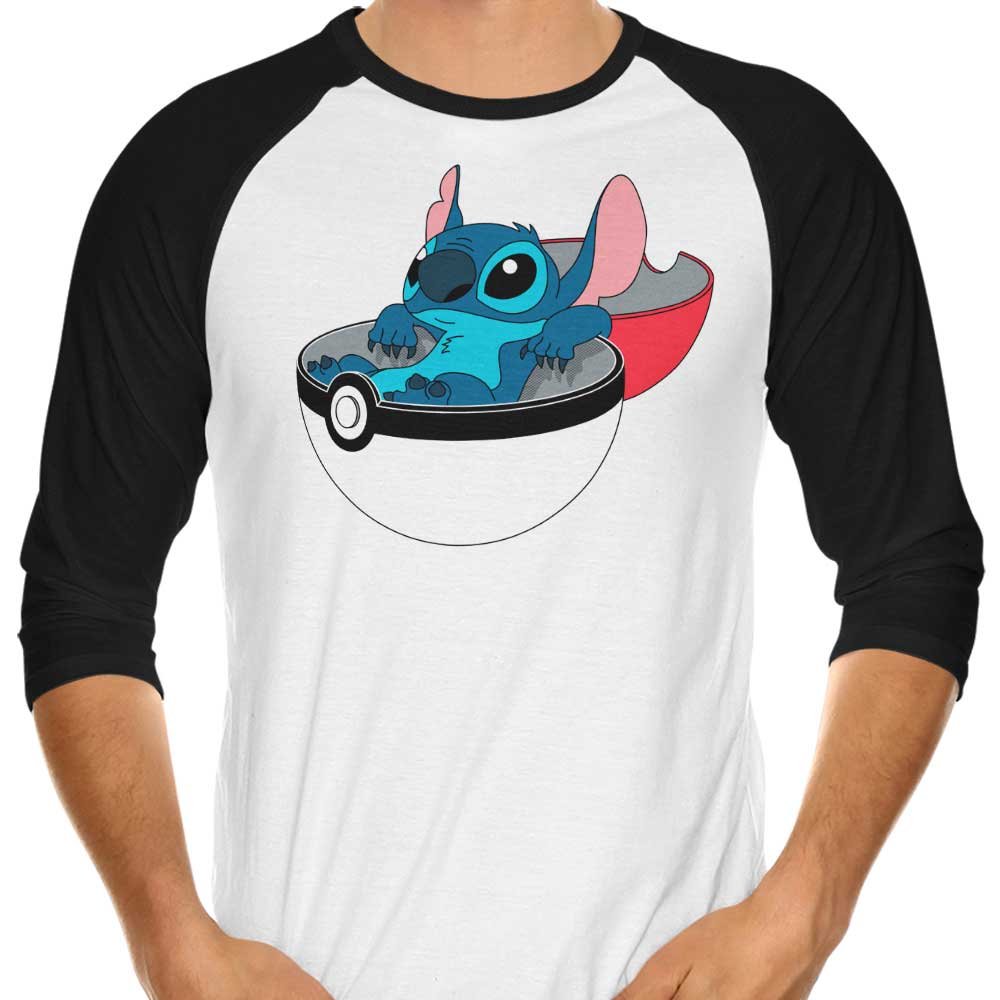 626 - 3/4 Sleeve Raglan T-Shirt Hoodie, Sweatshirt | CiraTrend.com (Image 1)