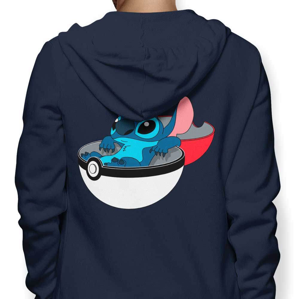 626 - Hoodie T-Shirts, Sweatshirt | CiraTrend.com (Image 1)
