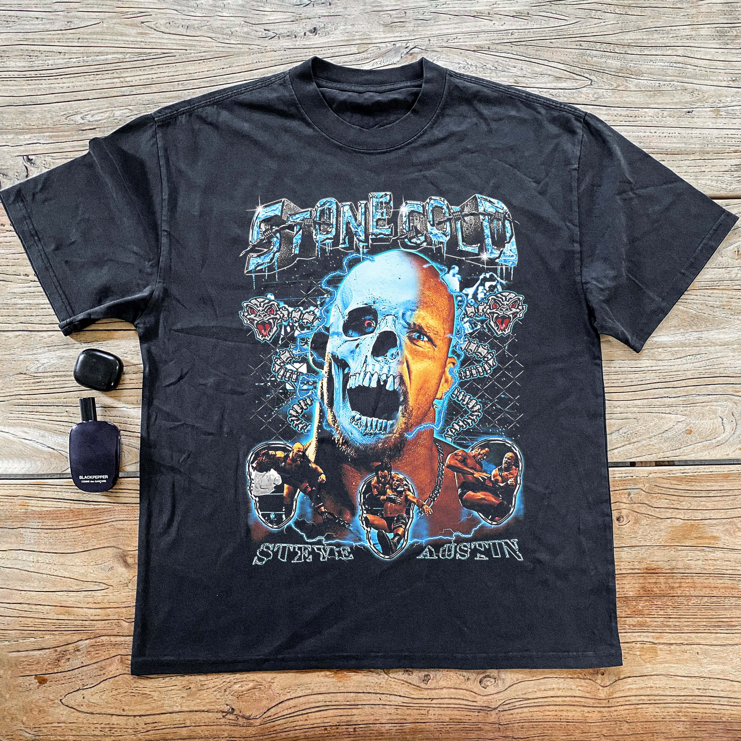 `STONE COLDÃ¢â‚¬â„¢ HEAVYWEIGHT BLACK T-SHIRT Hoodie, Sweatshirt | CiraTrend.com (Image 1)