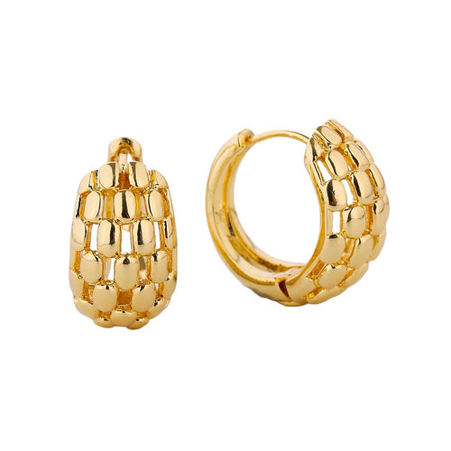 14K Gold-Dipped Check Texture Huggie Earring
