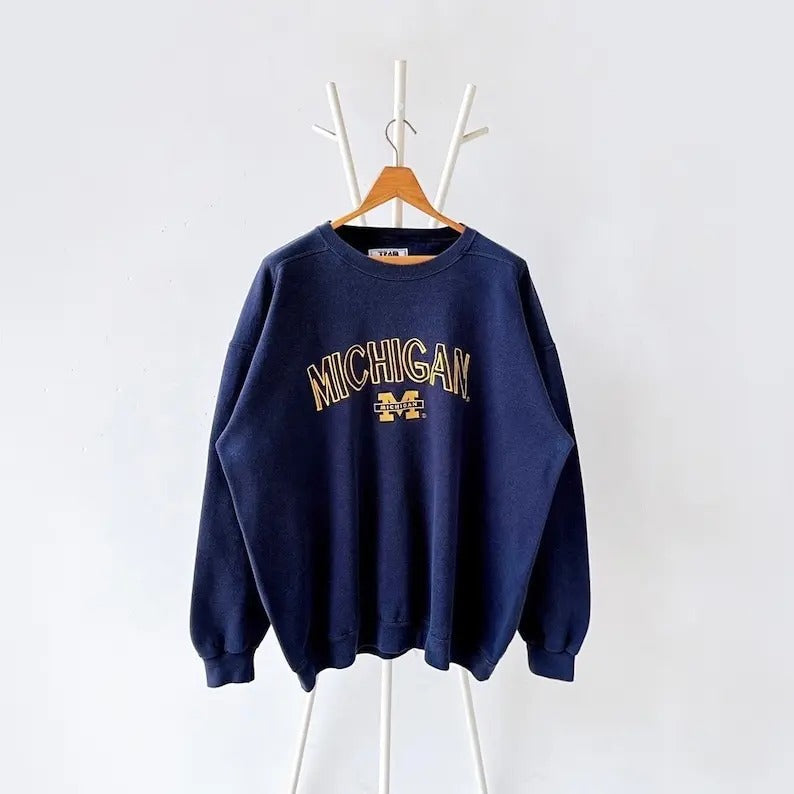 90s University of Michigan sweatshirt