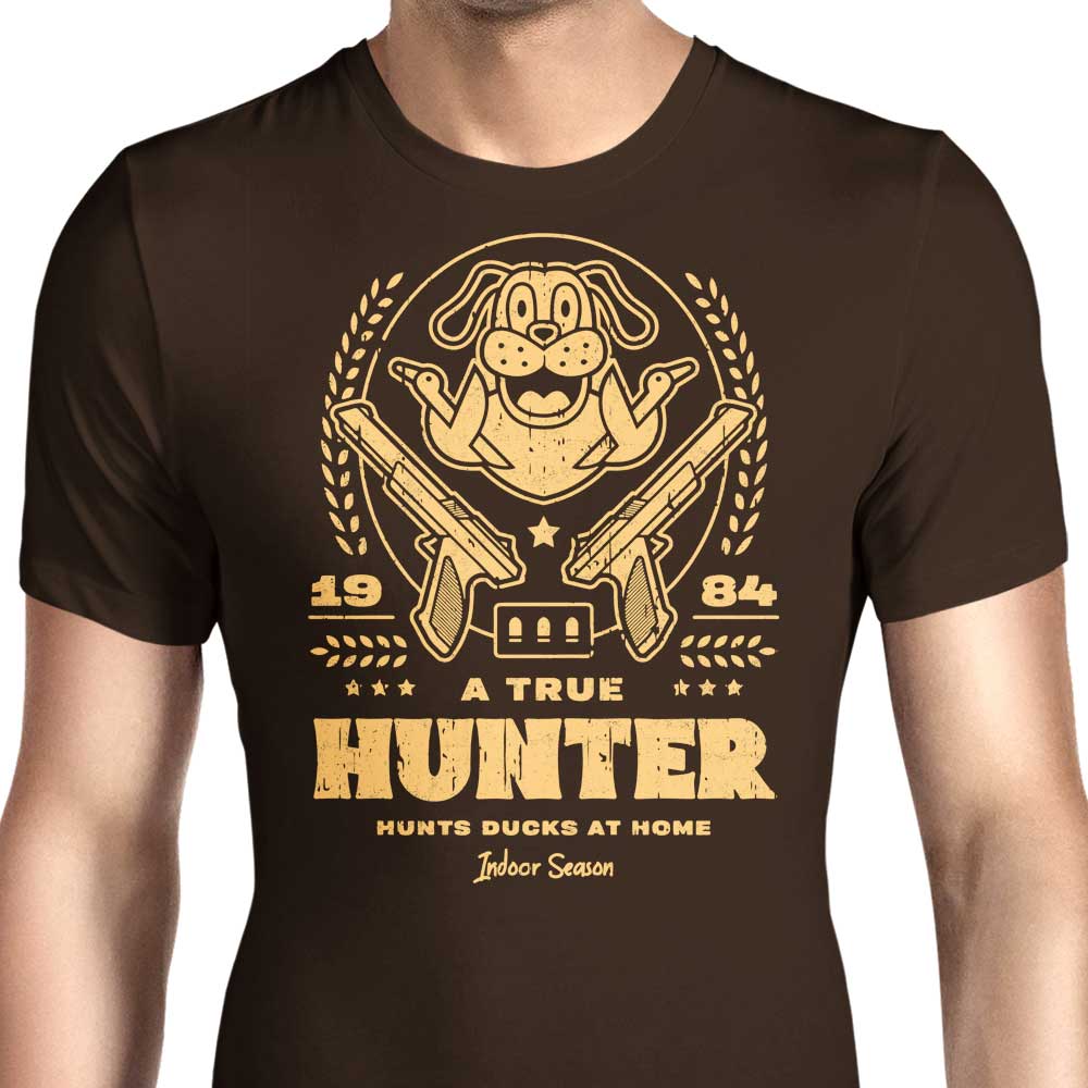 A True Hunter - Men's Apparel T-Shirts, Hoodie, Sweatshirt | CiraTrend.com (Image 1)