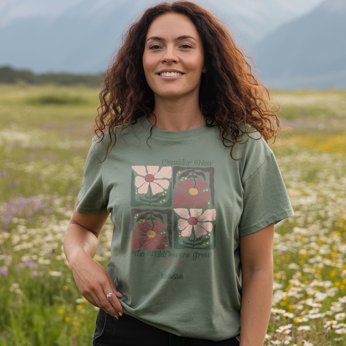 Kerusso Womens T-Shirt Wildflowers Hoodie, Sweatshirt | CiraTrend.com (Image 3)