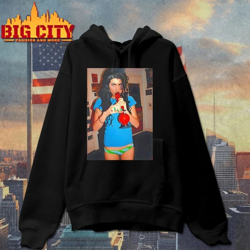 Amy Winehouse Smoking Bong shirt