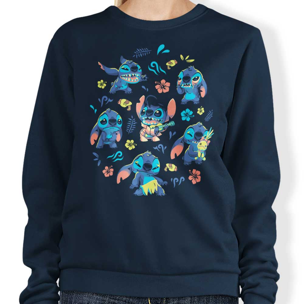 An Alien's Day - Sweatshirt T-Shirts, Hoodie | CiraTrend.com (Image 1)