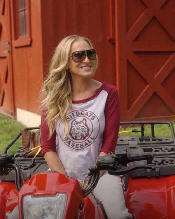 And Just Like That Carrie Bradshaw Raglan T Shirt Hoodie, Sweatshirt | CiraTrend.com (Image 1)