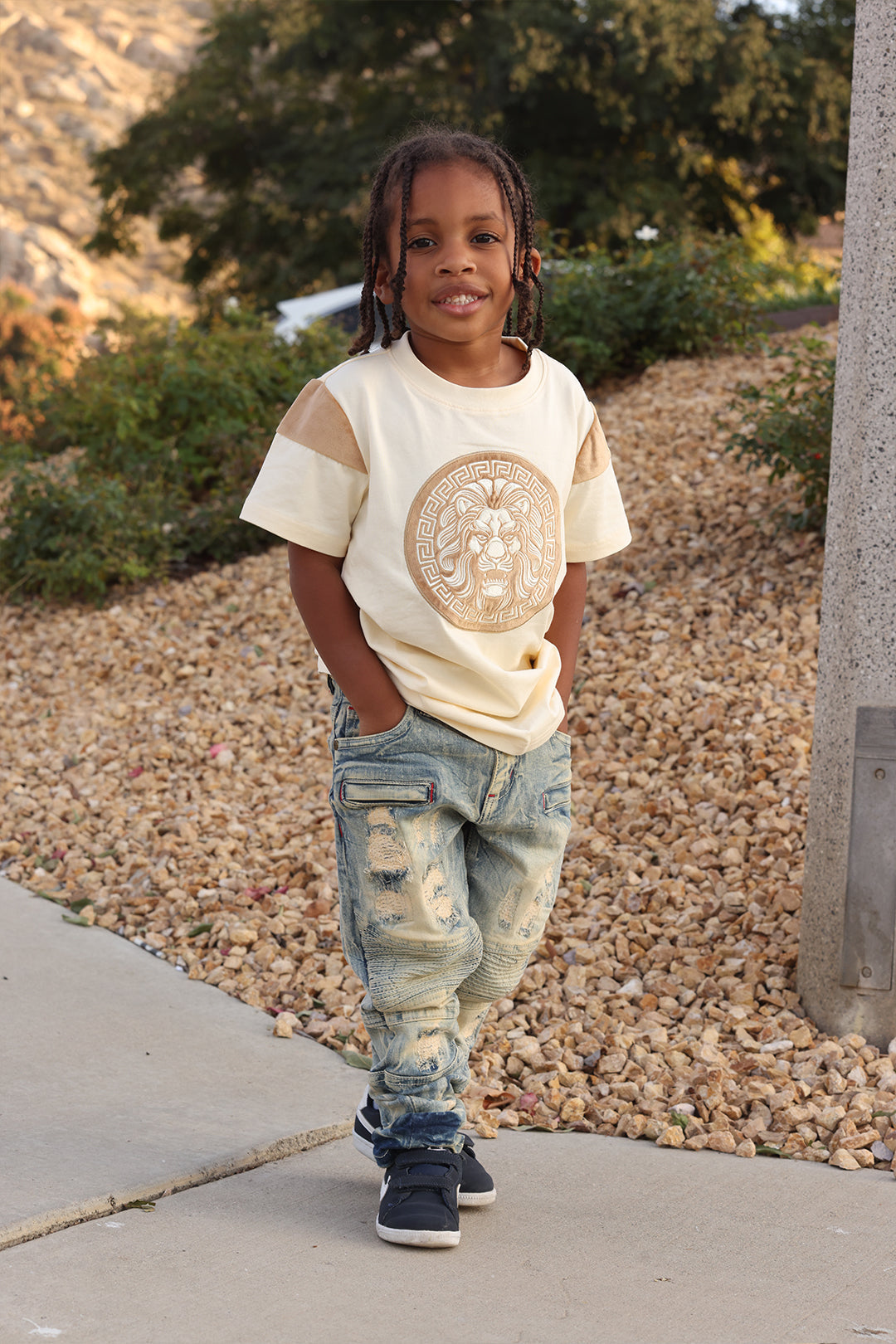 B103 Makobi Leone KidsTee - Natural T-Shirts, Hoodie, Sweatshirt | CiraTrend.com (Image 2)