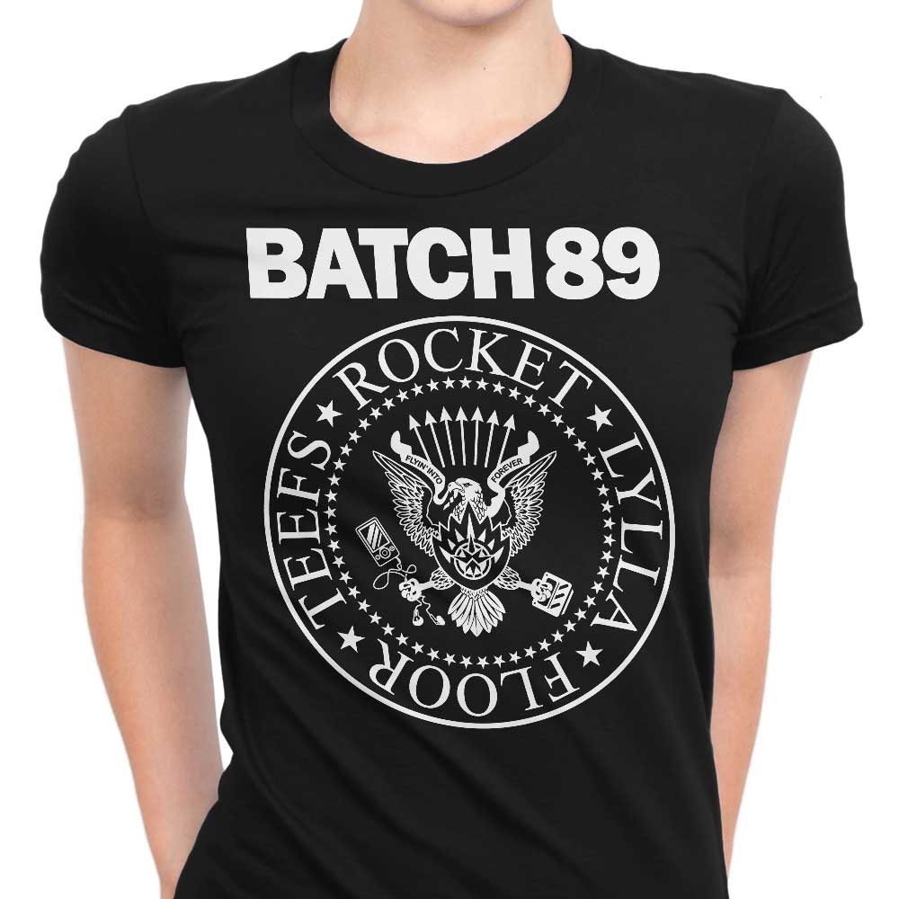 Batch 89 - Women's Apparel T-Shirts, Hoodie, Sweatshirt | CiraTrend.com (Image 1)