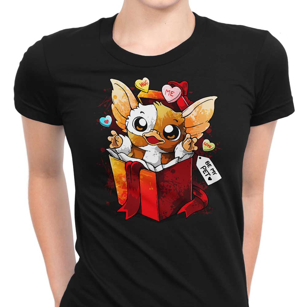 Be My Pet - Women's Apparel T-Shirts, Hoodie, Sweatshirt | CiraTrend.com (Image 1)