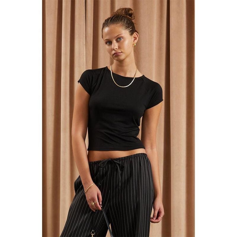 Beverly and Beck Women's Phoebe Top T-Shirts, Hoodie, Sweatshirt | CiraTrend.com