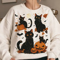 Black Cat Pumpkin, Ghots Cat, Retro Halloween, Pumpkin Halloween, Black Cat Halloween Sweatshirt, Fall Vibes, Halloween...