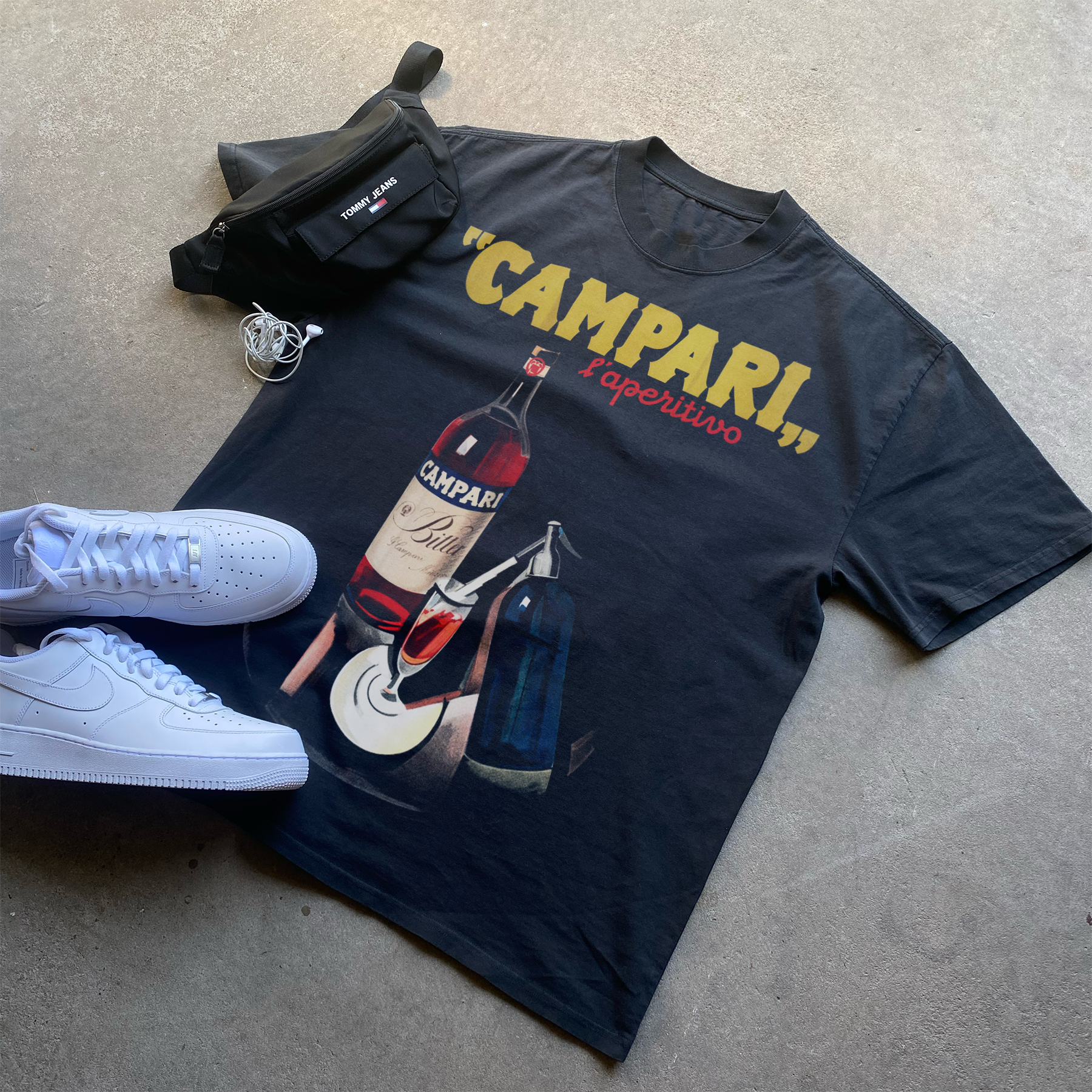 1921 'MIXER' CAMPARI VINTAGE POSTER HEAVYWEIGHT BLACK T-SHIRT Hoodie, Sweatshirt | CiraTrend.com (Image 1)