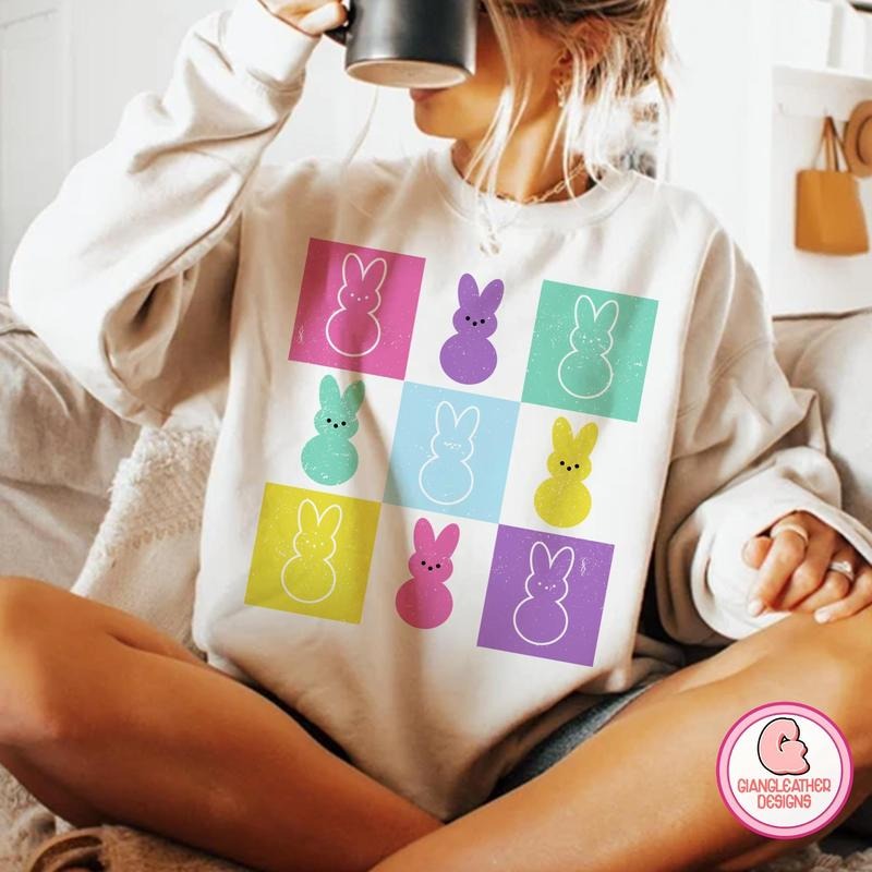 Checked bunny coquette Sweatshirt, retro bunny Sweatshirt, bunny Sweatshirt, Easter vibes Sweatshirt, retro easter Sweatshirt, Happy Easter Sweatshirt