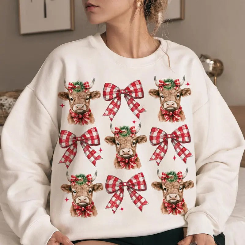 Christmas Coquette Highland Cow, Western Christmas, Highland Cow, Merry Xmas, Coquette, Aesthetic Christmas, Coquette...