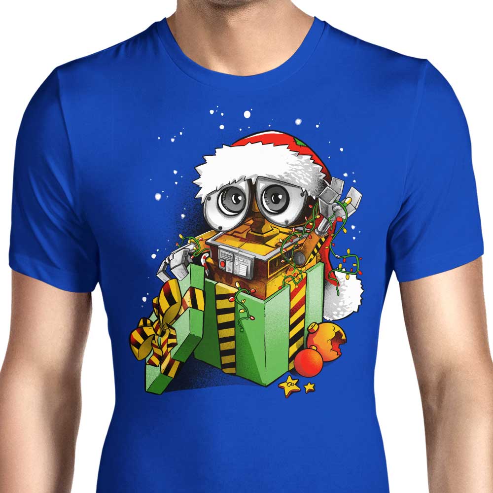 Christmas Robot - Men's Apparel T-Shirts, Hoodie, Sweatshirt | CiraTrend.com (Image 1)