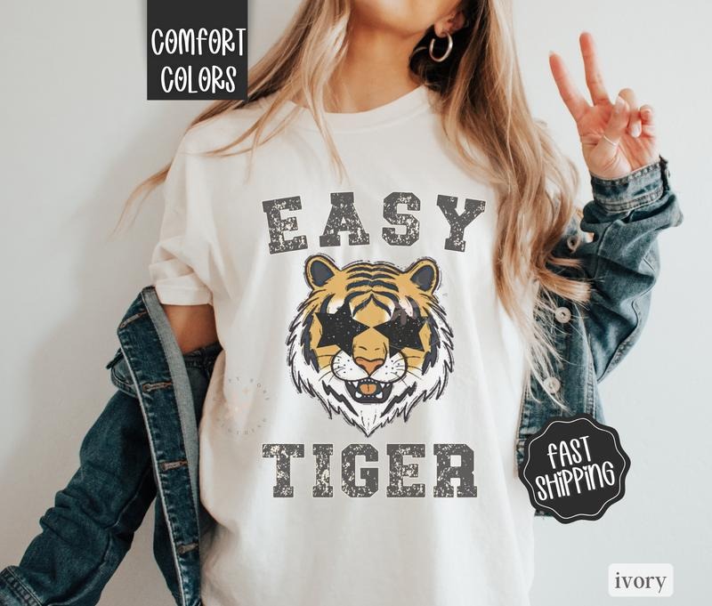 Comfort Colors Easy Tiger Shirt Women's Fitted Crew Neck Casual Summer Top 100% US Cotton Oversized Streetwear Hoodie,...