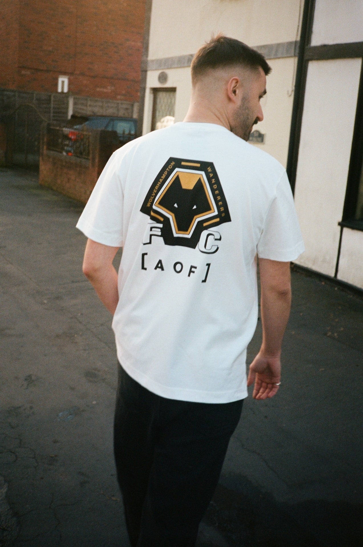 AOF x Wolves 1997 Crest - Tee Hoodie, Sweatshirt | CiraTrend.com (Image 4)