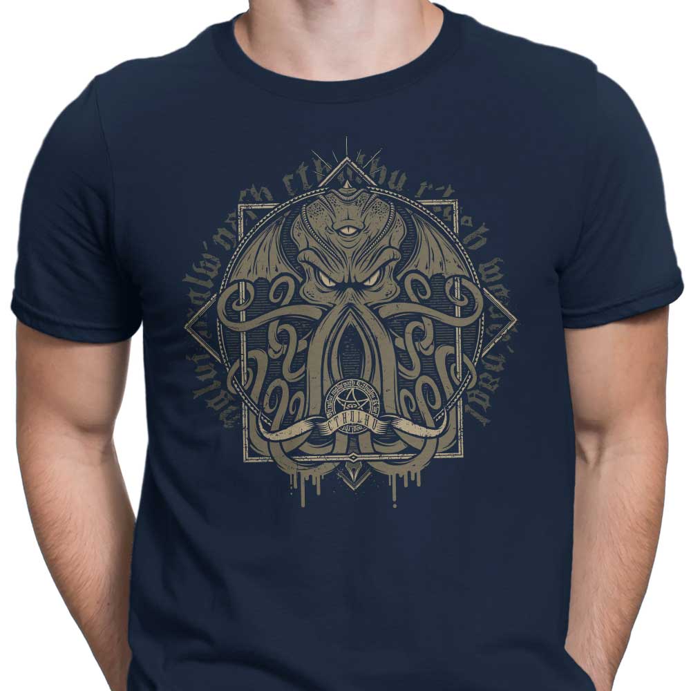 Cthulhumicon - Men's Apparel T-Shirts, Hoodie, Sweatshirt | CiraTrend.com (Image 5)