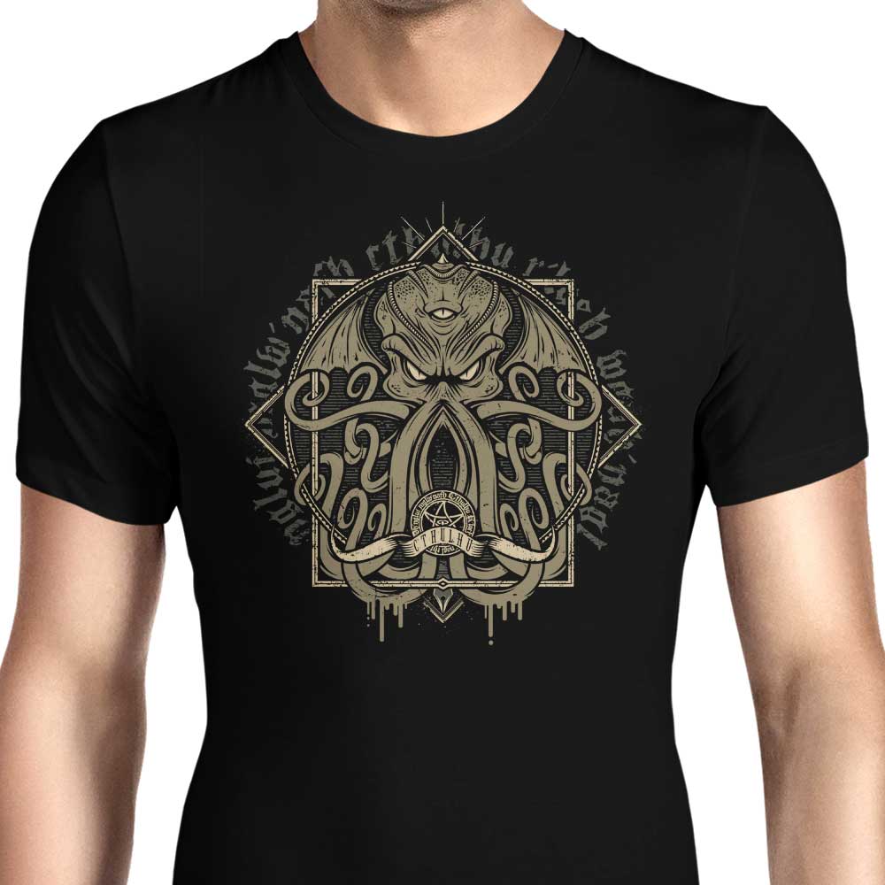 Cthulhumicon - Men's Apparel T-Shirts, Hoodie, Sweatshirt | CiraTrend.com (Image 1)