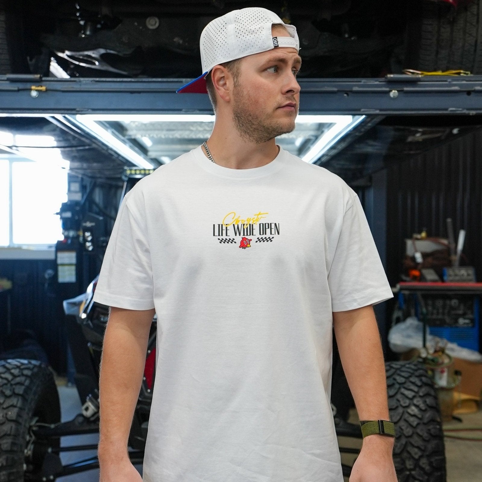 Limitless Tee Hoodie, Sweatshirt | CiraTrend.com (Image 5)