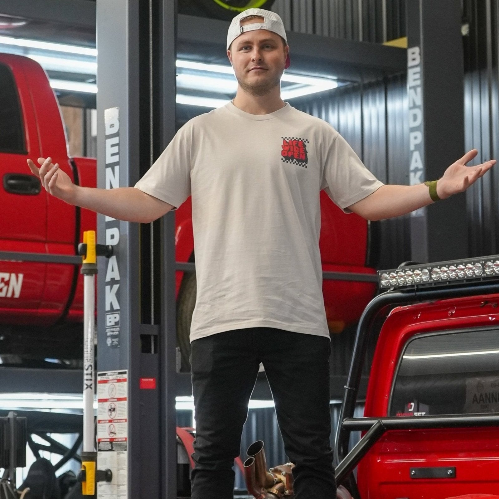 Grand Prix LWO Tee Hoodie, Sweatshirt | CiraTrend.com (Image 4)