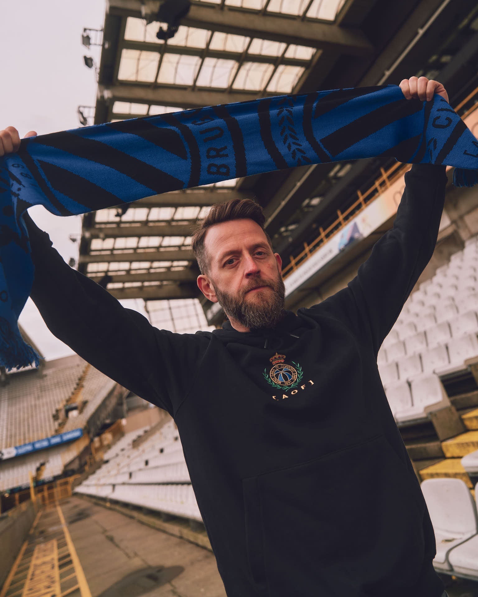 AOF x Club Brugge - 80s Crest - Hoodie T-Shirts, Sweatshirt | CiraTrend.com (Image 4)