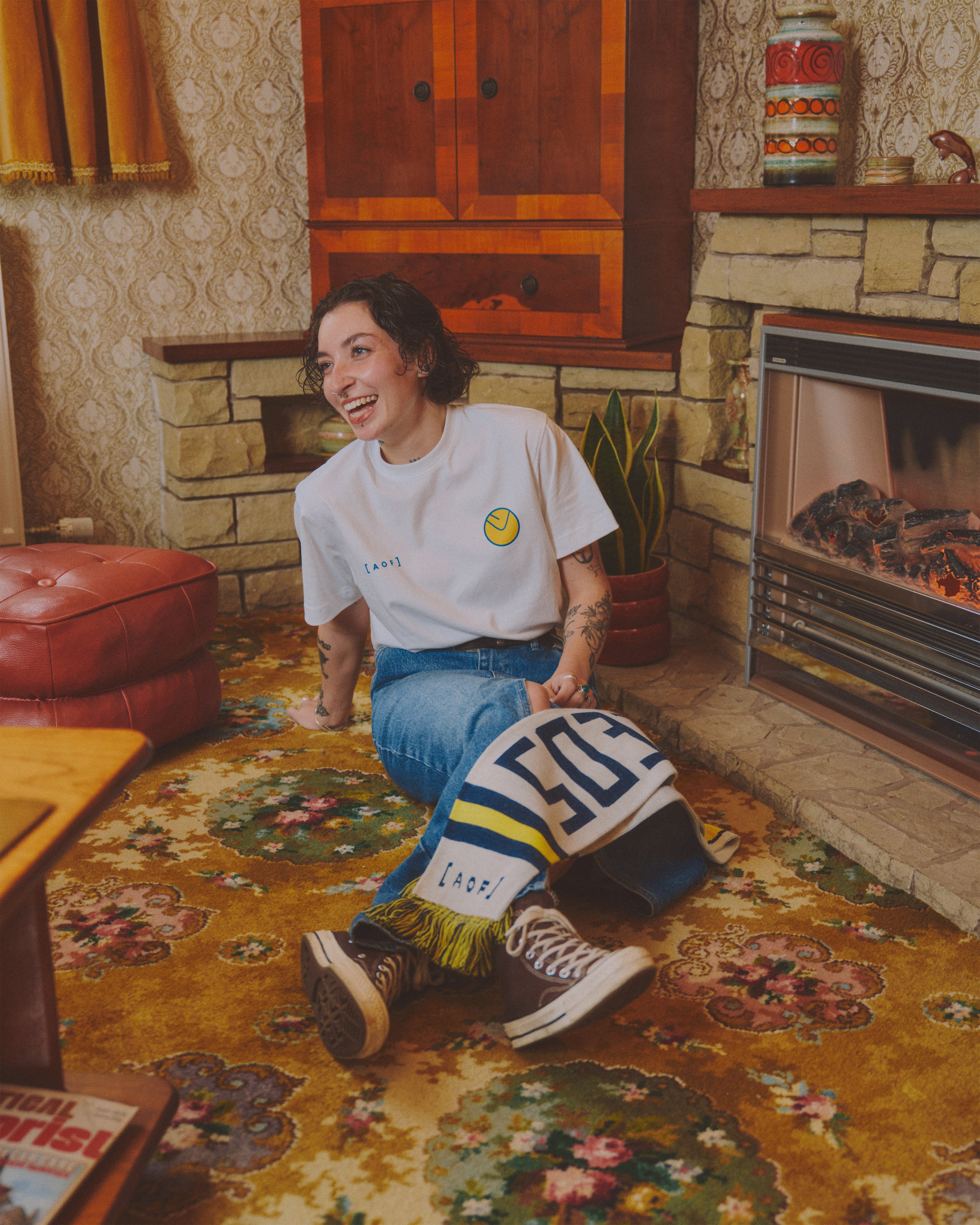 AOF x LUFC Smiley Tee Hoodie, Sweatshirt | CiraTrend.com (Image 5)