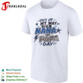 Dallas Cowboys out of my way it’s Nana and Papa day star lightning bolt shirt