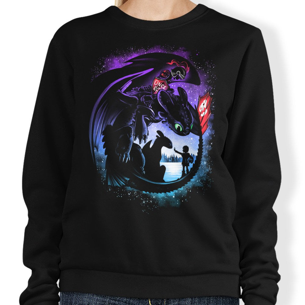 Dragons and Tees - Sweatshirt Hoodie | CiraTrend.com (Image 1)