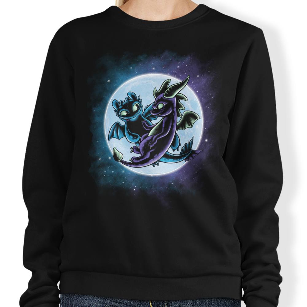 Dragon's Playground - Sweatshirt T-Shirts, Hoodie | CiraTrend.com (Image 1)