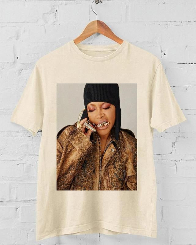 Erykah Badu 2023 Tshirt, Erykah Badu vintage, 90s Erykah Badu music t-shirt Gift for men, women Unisex T shirt Hoodie,...
