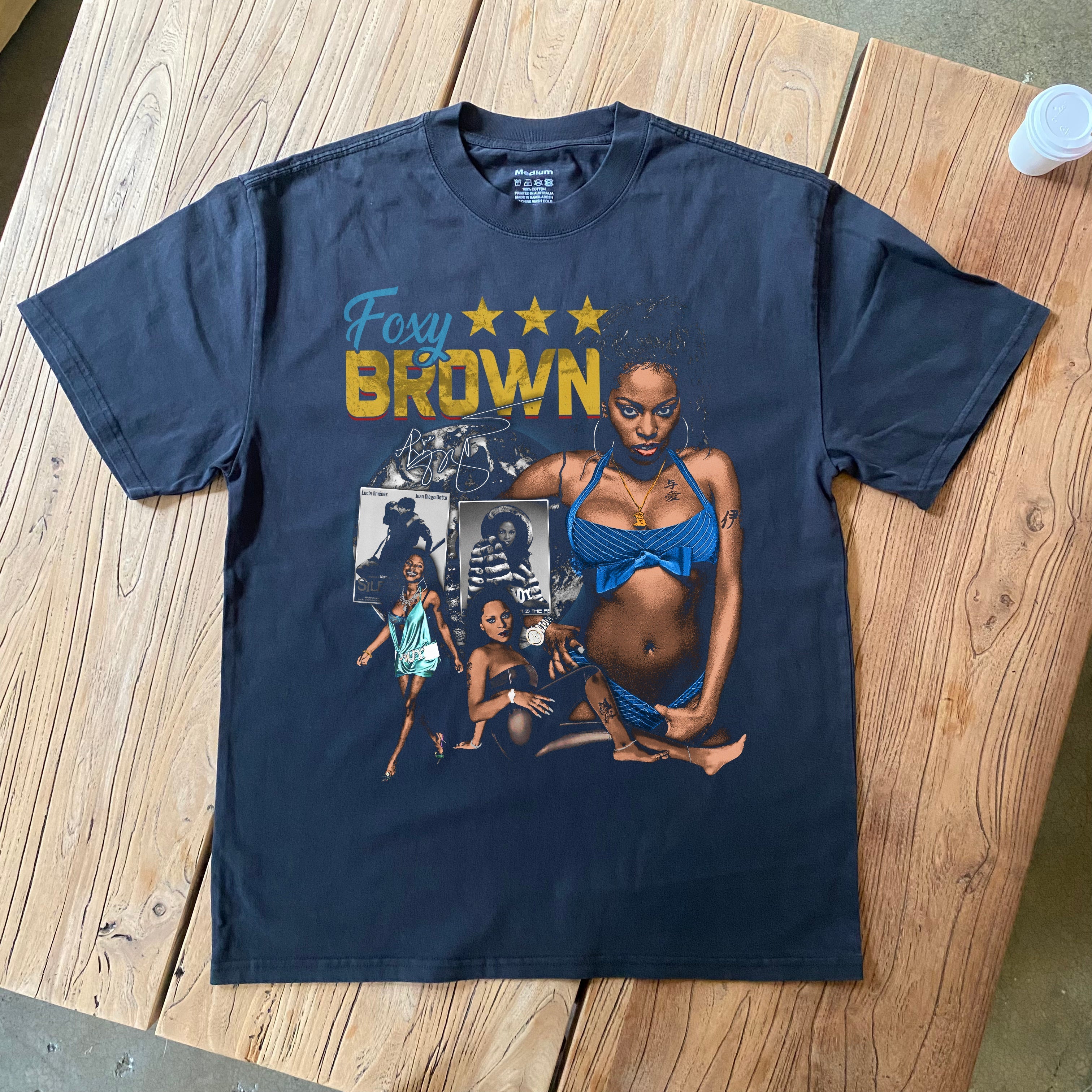 FOXY BROWN-BIG BAD MAMA HEAVYWEIGHT BLACK T-SHIRT Hoodie, Sweatshirt | CiraTrend.com (Image 1)