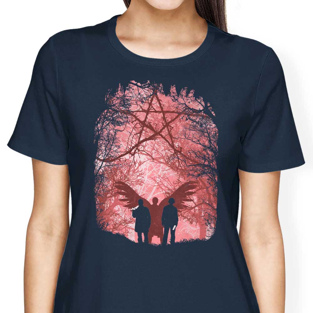Famous Hunters - Women's Apparel T-Shirts, Hoodie, Sweatshirt | CiraTrend.com (Image 4)