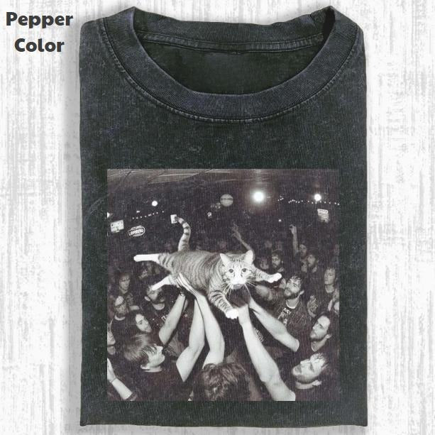 Funny Animal Vintage Graphic Tee, Toss The Wacky Cat Up T-Shirt, Animal Shirt, Unisex Meme Cringe Funny Shirt, Menswear...