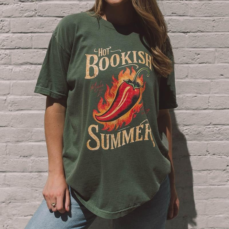 Hot Bookish Summer Graphic Tee with Comfort Colors, Hot Girls Read Shirt, Vintage Womenswear Tee, Bookish Merch, Hot Girl...