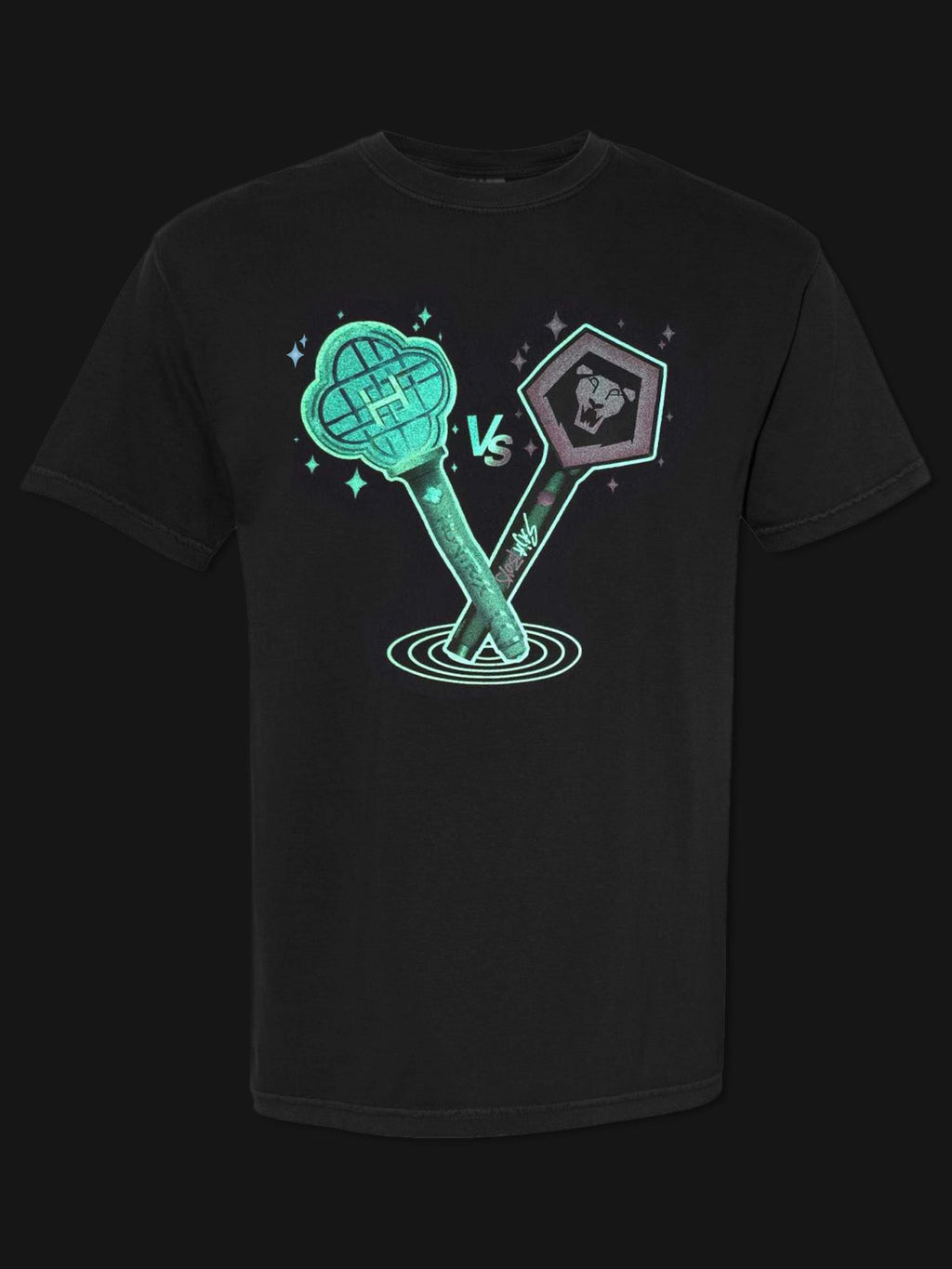 KPop Demon Hunters HUNTR/X & Saja Boys Light Sticks Glow in the Dark Adult T-Shirt Hoodie, Sweatshirt (Image 3)