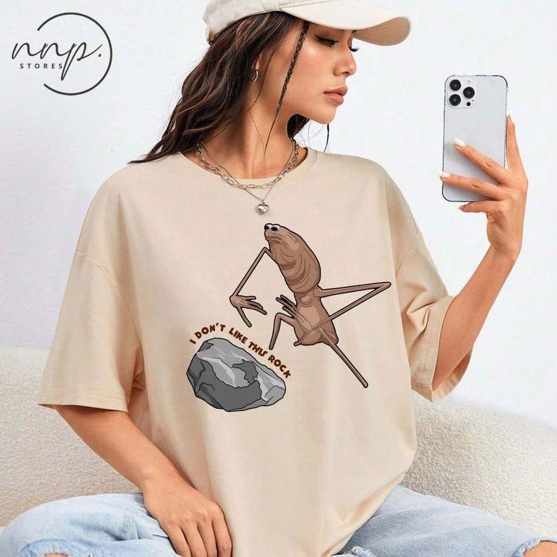 Marcus The Worm Shirt, I Don't Like This Rock Sweatshirt, Marcus The Worm Meme T-shirt, Funny Meme Hoodie, Brain Rot...