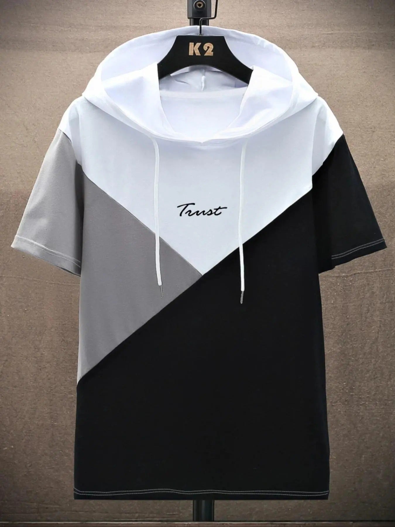 Men's Regular Fit Letter Print Colorblock Hoodie Tee, Casual Hooded Short Sleeve T-shirt for Daily Wear, Men's Top for...