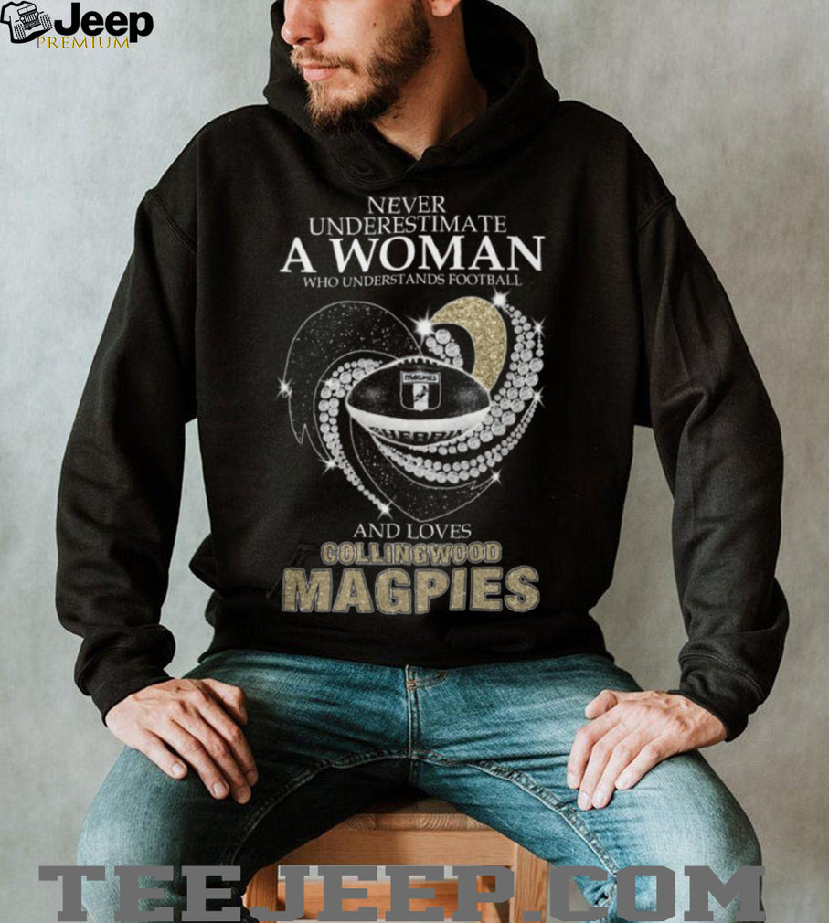 Never Underestimate A Woman Who Loves Collingwood Magpies Glitter Heart T Shirt
