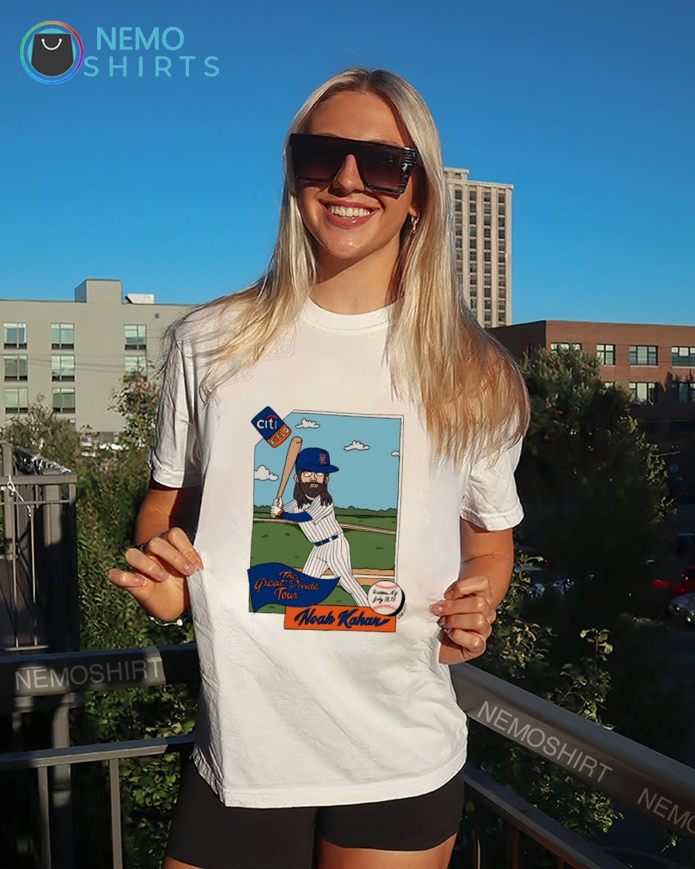 Noah Kahan the great divide tour Citi Field New York Mets shirt