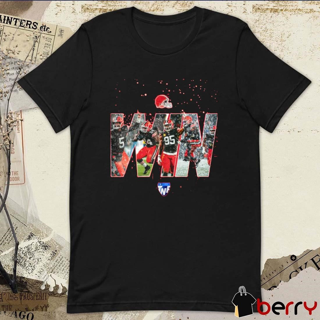 Cleveland Browns Win In Snow 2024 Christmas t-shirt